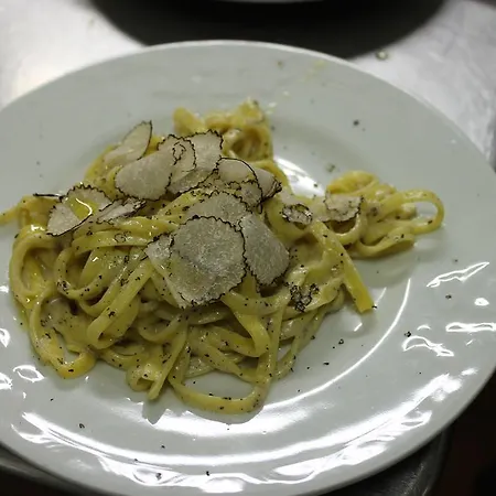 Il Palazzetto 1 グッビオ